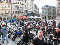 SCRC před Libereckou radnicí...