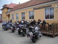 a z druhé strany..