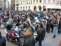 SCRC před Libereckou radnicí...