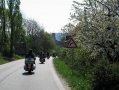 jedeme kolem zříceniny hradu Frýdštejn...